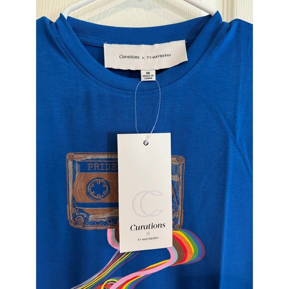 NEW Curations x Ty Mayberry LGBTQ+ Pride Graphic T-Shirt Unisex Med - Picture 4 of 6